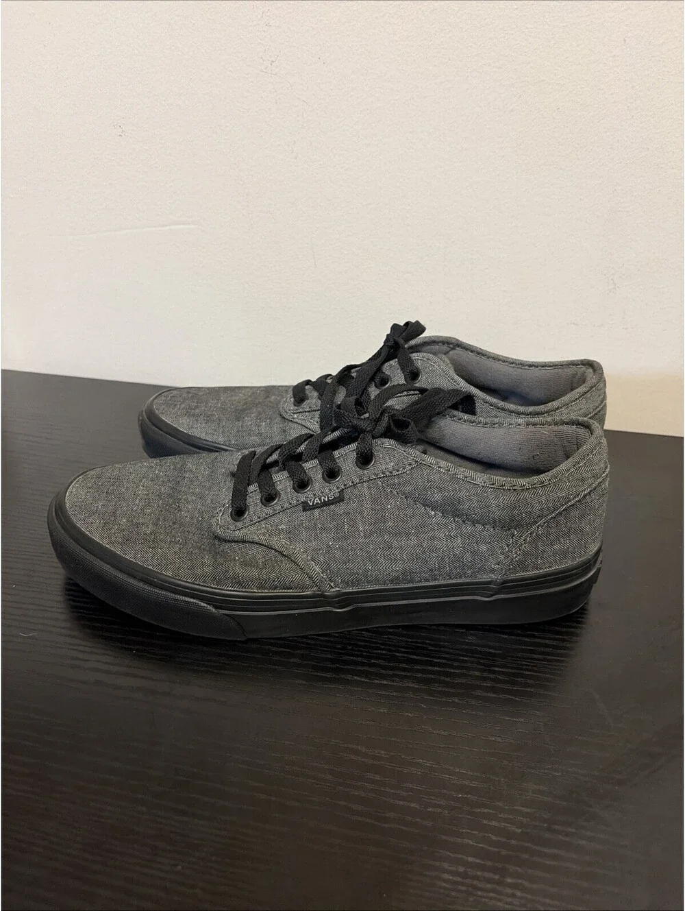 VANS ~ mens charcoal gray black Canvas Sneaker Shoes ~ Size 8